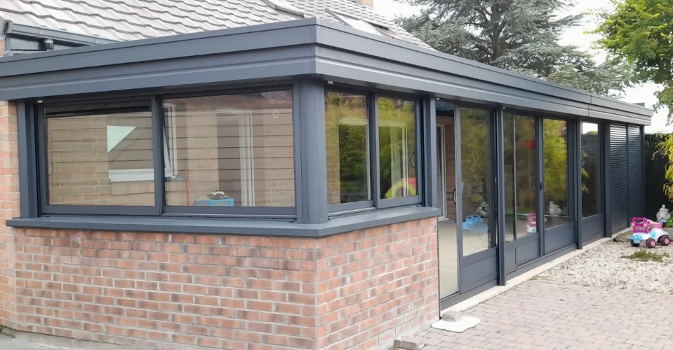 Réalisation d'une véranda de 40m² à Ecourt-Saint-Quentin photo d'une véranda réalisée à Ecourt-Saint-Quentin (20km de Cambrai)