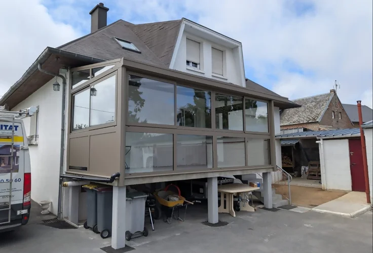 Réalisation d'une véranda à Walincourt-Selvigny photo d'une véranda réalisée à Walincourt-Selvigny (20km de Cambrai)