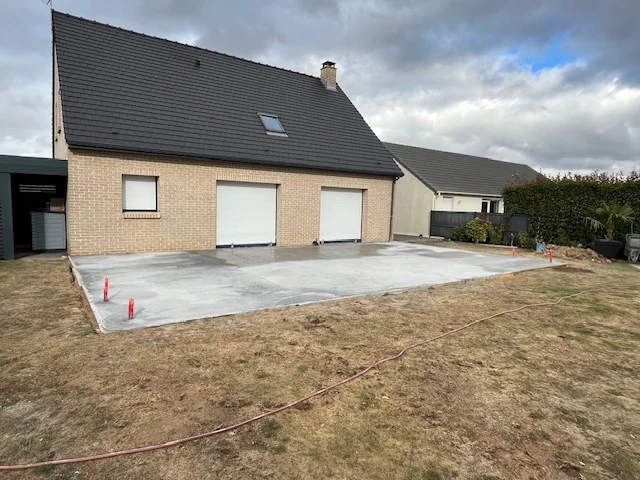vue de la dalle béton, chantier véranda à Masnières