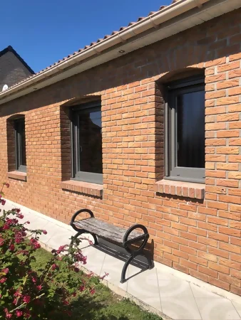 remplacement de menuiseries à Fressies : vue de la façade